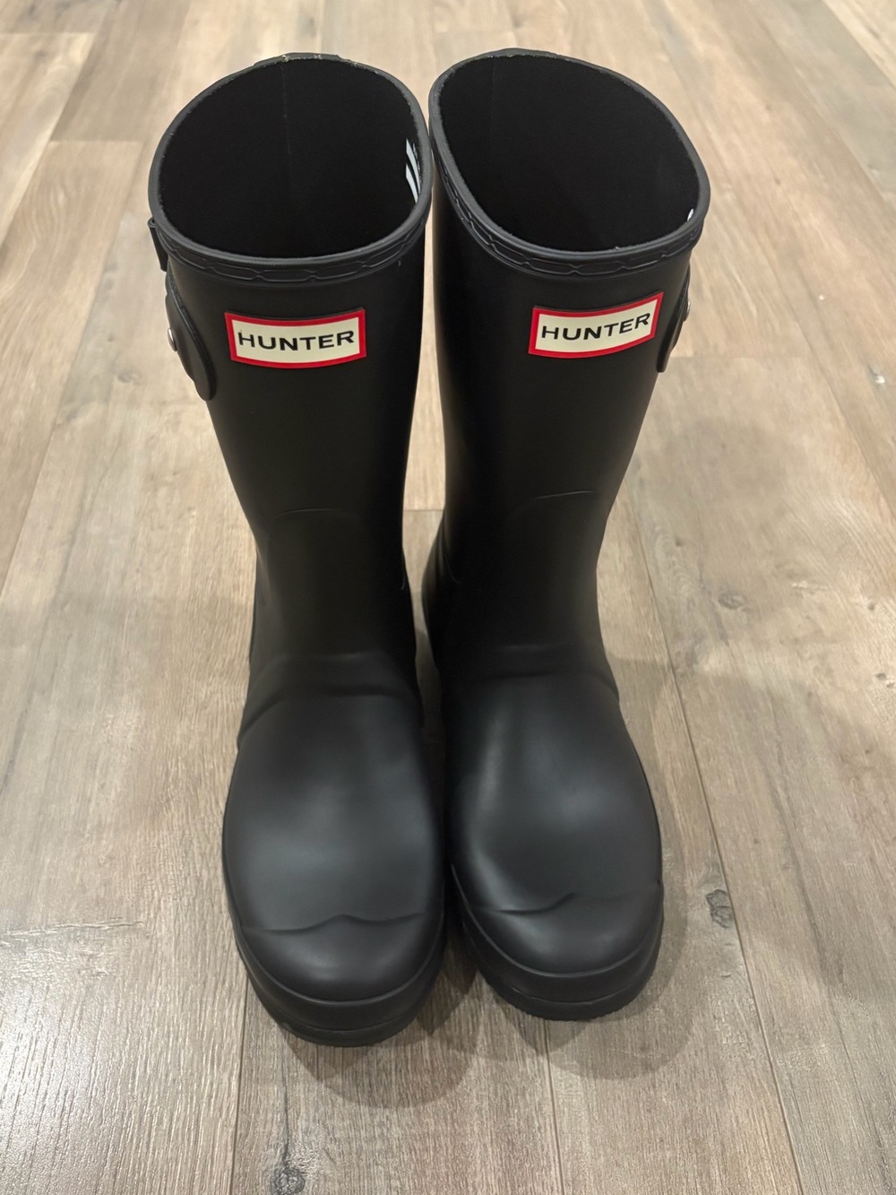 Hunter Short Matte Black Mid-Calf Waterproof Rain Boots